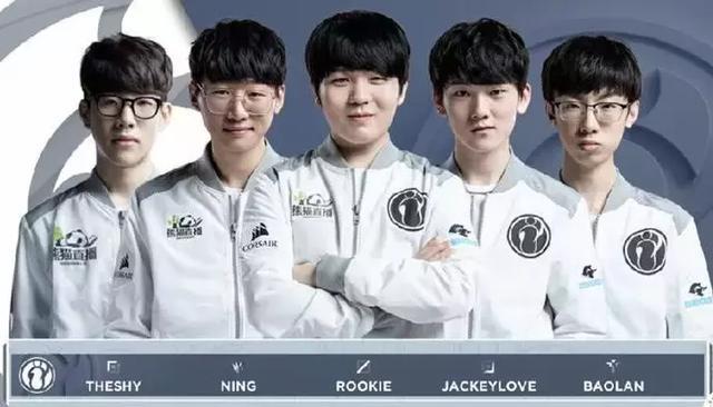 瞄准室内世 瞄准室内世